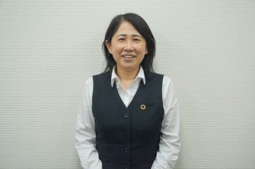 倉持 恵美子 スタッフ紹介 株式会社エス シーリビング エス シーリビング