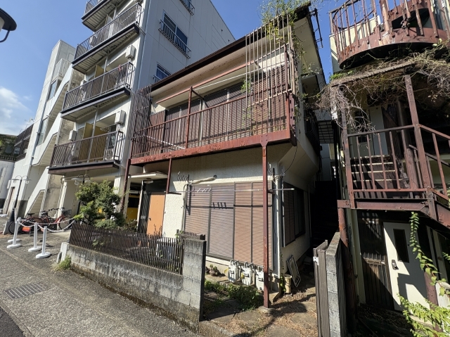 湯河原町宮上・売アパート